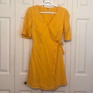 Old Navy Mustard Wrap Dress, Woman’s